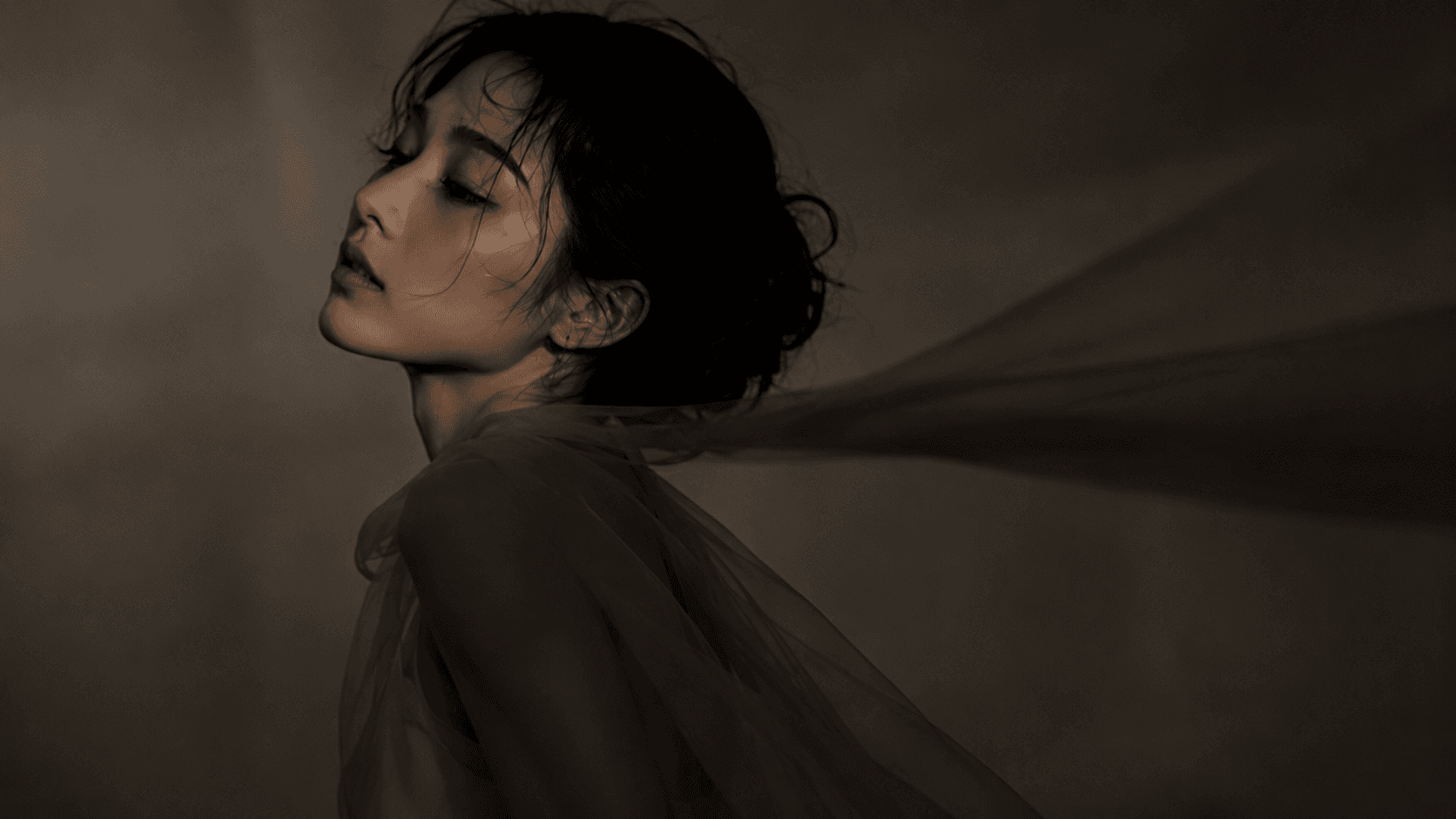 近景人物侧脸